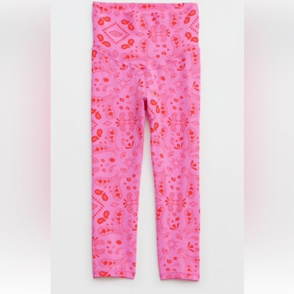 Aerie pink cropped leggings